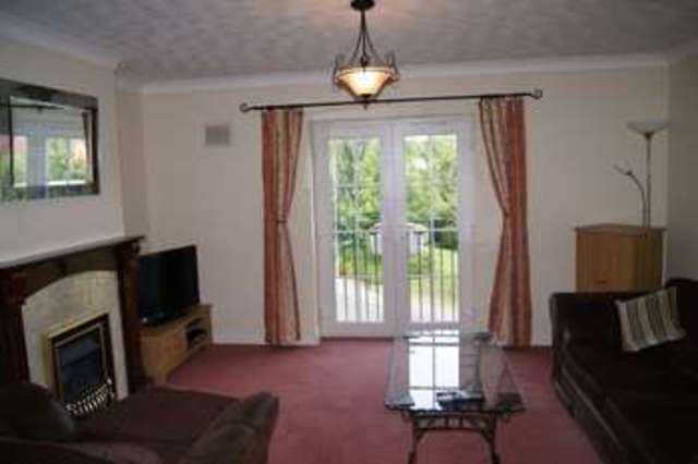  Image of 2 bedroom Flat to rent in Benton Mews Horbury Wakefield WF4 at Horbury Horbury, WF4 5RB