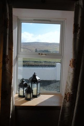  Image of 4 bedroom Cottage for sale in Abington Biggar ML12 at Biggar, ML12 6RR
