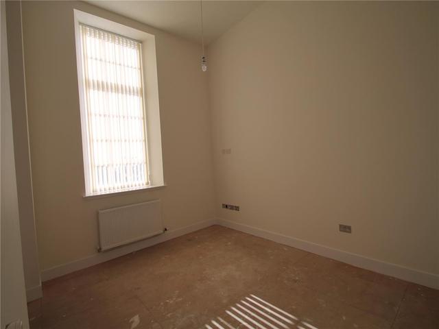  Image of 2 bedroom Flat to rent in Blackness Road Dundee DD2 at West End Dundee Dundee, DD2 1SH