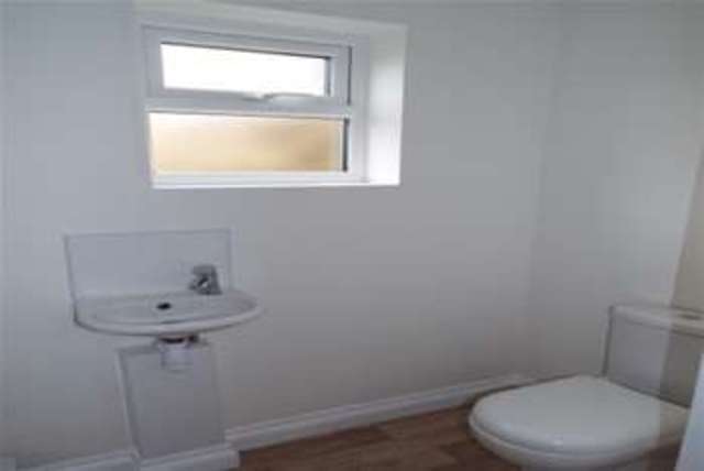  Image of 3 bedroom Detached house to rent in Bodwen Bodwen Bugle St. Austell PL26 at St. Austell, PL26 8RP
