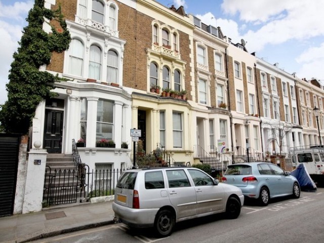  Image of 3 bedroom Flat to rent in Bonchurch Road London W10 at Notting Hill  London, W10 5SD
