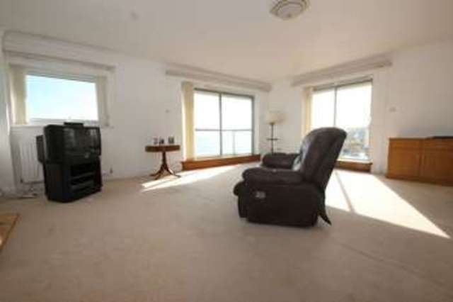  Image of 2 bedroom Flat for sale in Boscombe Overcliff Drive Southbourne Bournemouth BH5 at 5 Boscombe Overcliff Drive Boscombe Manor Bournemouth, BH5 1JB