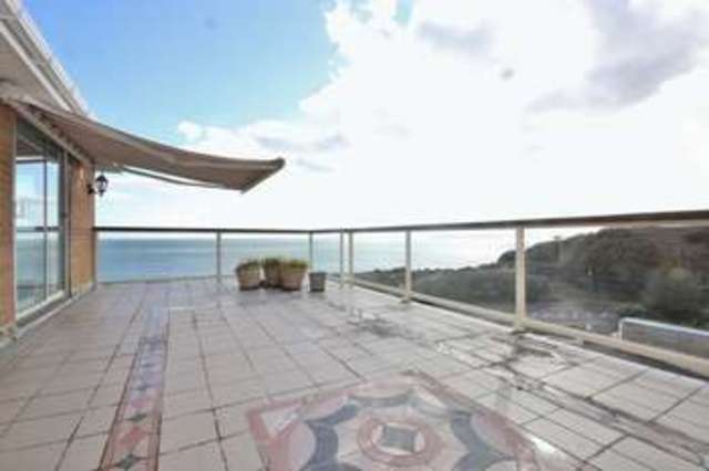  Image of 2 bedroom Flat for sale in Boscombe Overcliff Drive Southbourne Bournemouth BH5 at 5 Boscombe Overcliff Drive Boscombe Manor Bournemouth, BH5 1JB