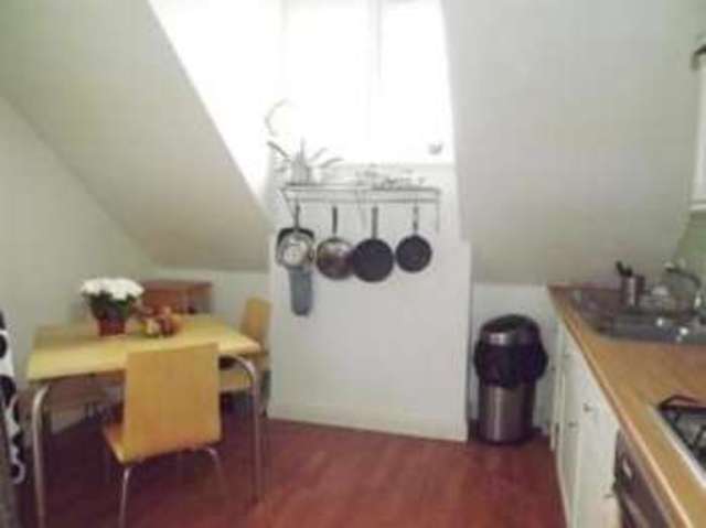  Image of 3 bedroom Flat for sale in Parkwood Road Southbourne Bournemouth BH5 at Bournemouth Dorset Pokesdown, BH5 2BS