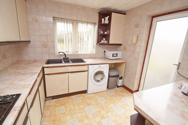  Image of 3 bedroom Semi-Detached house for sale in Breakback Road Bromsgrove B61 at Breakback Road  Bromsgrove, B61 7LS