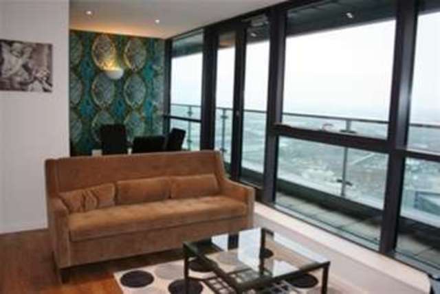  Image of 2 bedroom Flat to rent in Water Lane Holbeck Leeds LS11 at Leeds, LS11 5QB