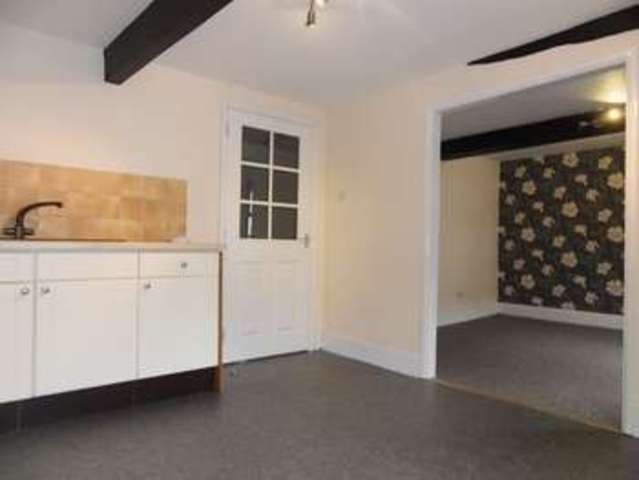  Image of 2 bedroom Flat to rent in Broad Street Ross-on-Wye HR9 at Broad Street  Ross-On-Wye, HR9 7EA
