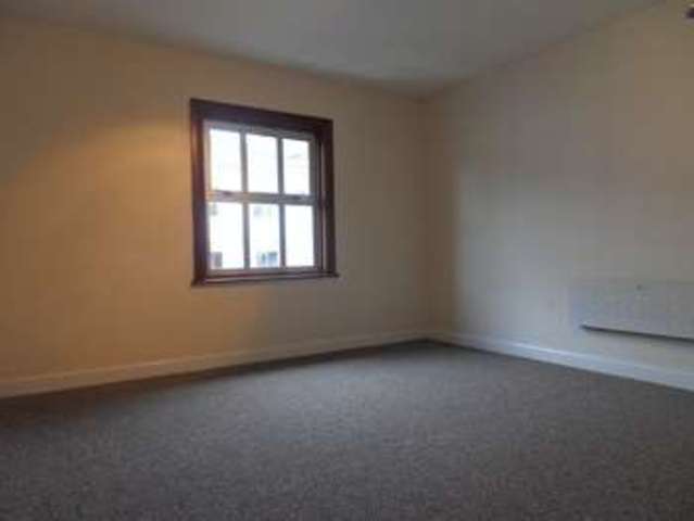  Image of 2 bedroom Flat to rent in Broad Street Ross-on-Wye HR9 at Broad Street  Ross-On-Wye, HR9 7EA