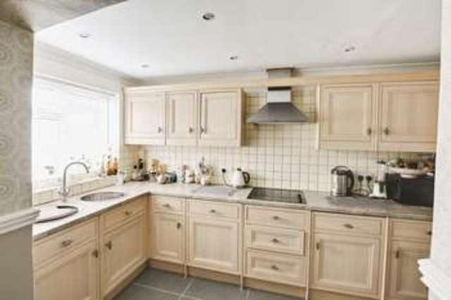  Image of 4 bedroom Semi-Detached house for sale in Broad Walk London SE3 at Broad Walk  Blackheath, SE3 8NQ
