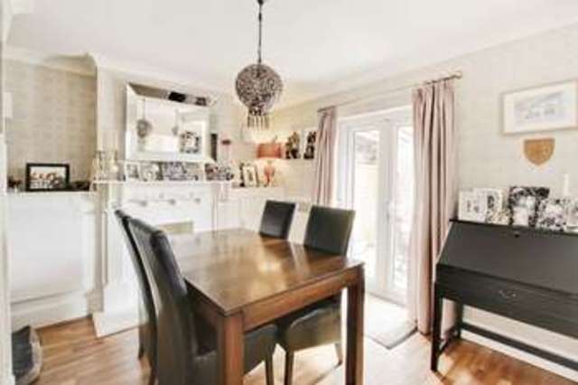  Image of 4 bedroom Semi-Detached house for sale in Broad Walk London SE3 at Broad Walk  Blackheath, SE3 8NQ