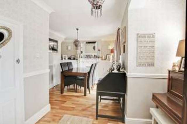  Image of 4 bedroom Semi-Detached house for sale in Broad Walk London SE3 at Broad Walk  Blackheath, SE3 8NQ