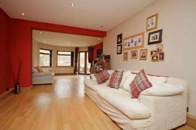  Image of 5 bedroom Detached house for sale in Broadway Avenue Kingsteignton Newton Abbot TQ12 at Broadway Avenue Kingsteignton Newton Abbot, TQ12 3EN