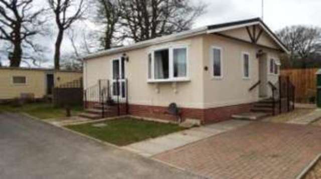  Image of 2 bedroom Detached house for sale in Broadway Park The Causeway Petersfield GU31 at Broadway Park The Causeway Petersfield, GU31 4LX
