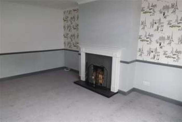  Image of 2 bedroom Maisonette to rent in Brook Lane Solihull B92 at Solihull, B92 7EJ