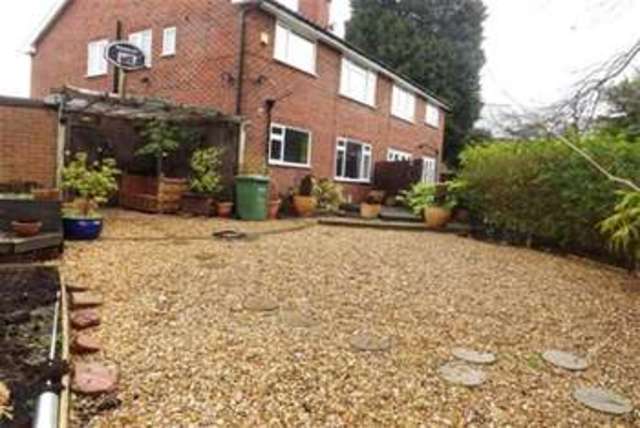  Image of 2 bedroom Maisonette to rent in Brook Lane Solihull B92 at Solihull, B92 7EJ
