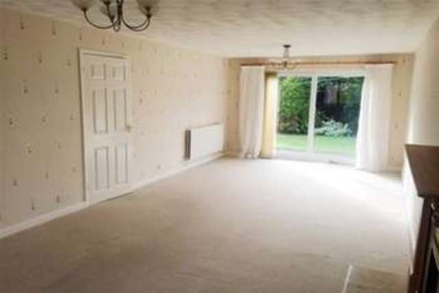  Image of 3 bedroom Bungalow to rent in Marlwood Place Broughton Chester CH4 at Chester, CH4 0PB