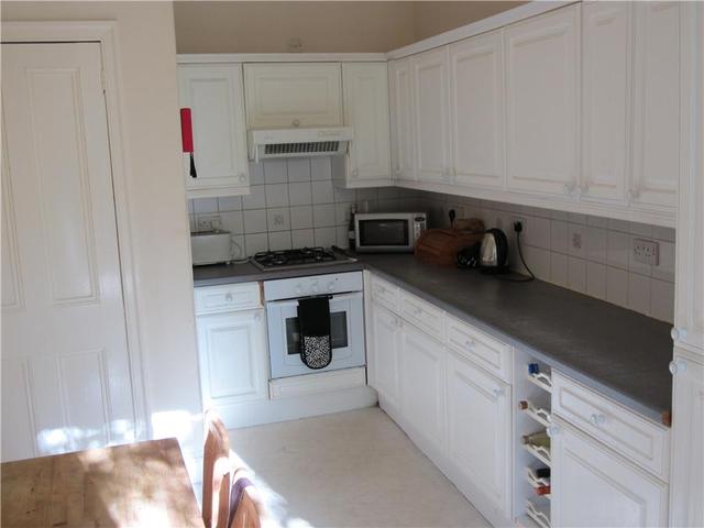  Image of 4 bedroom Flat to rent in Bruntsfield Gardens Edinburgh EH10 at Bruntsfield Edinburgh Edinburgh, EH10 4DY