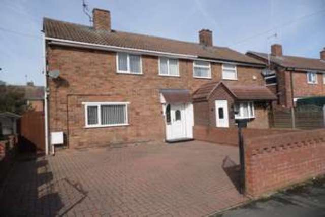  Image of 3 bedroom Semi-Detached house to rent in Burnham Grove Doncaster DN5 at BURNHAM GROVE SCAWTHORPE DONCASTER, DN5 9JY