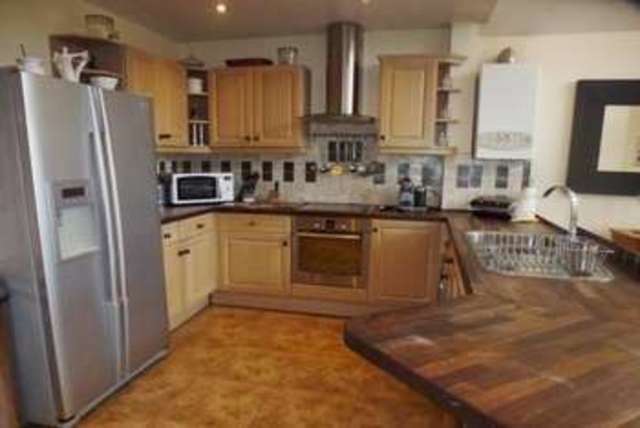  Image of 4 bedroom Detached house for sale in Burnside Road Gatley Cheadle SK8 at BURNSIDE ROAD GATLEY CHEADLE, SK8 4NA