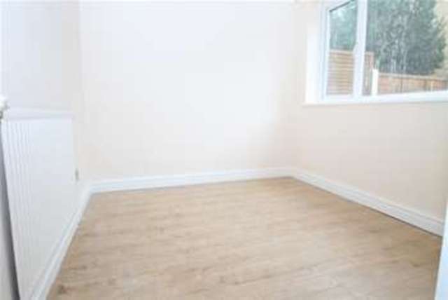  Image of 3 bedroom Detached house to rent in Burnt Ash Road London SE12 at London, SE12 8RA