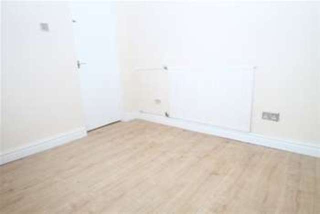  Image of 3 bedroom Detached house to rent in Burnt Ash Road London SE12 at London, SE12 8RA