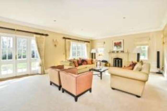  Image of 6 bedroom Detached house for sale in Broadwater Road South Burwood Park Hersham Walton-on-Thames KT12 at Burwood Park Walton-on-Thames Hersham, KT12 5DE