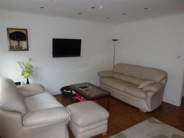  Image of 3 bedroom Detached house for sale in The Squirrels Bushey WD23 at Bushey Heath, WD23 4RT