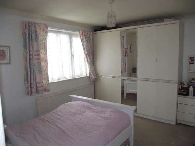  Image of 4 bedroom Detached house to rent in Buxton Road Coggeshall Colchester CO6 at Buxton Road Coggeshall Colchester, CO6 1QR