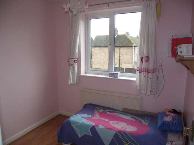  Image of 4 bedroom Detached house to rent in Buxton Road Coggeshall Colchester CO6 at Buxton Road Coggeshall Colchester, CO6 1QR
