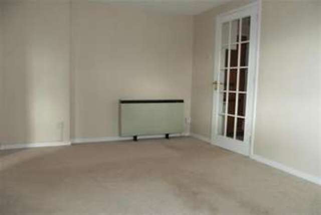  Image of 1 bedroom Flat to rent in The Furlongs Hamilton ML3 at Hamilton, ML3 0DZ