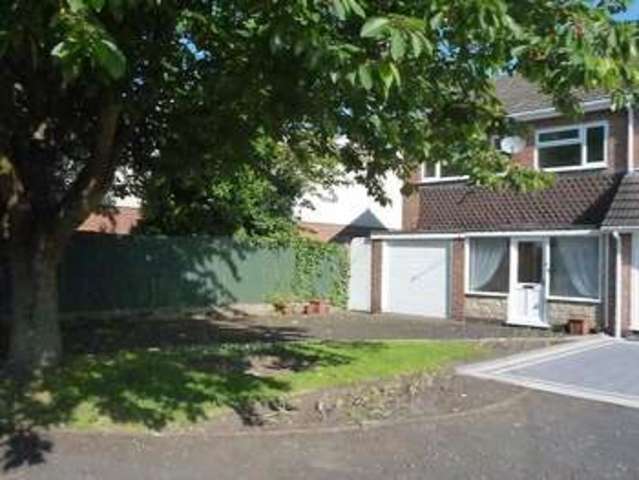  Image of 3 bedroom Semi-Detached house to rent in Cairndhu Drive Kidderminster DY10 at Cairndhu Drive  Kidderminster, DY10 2TB