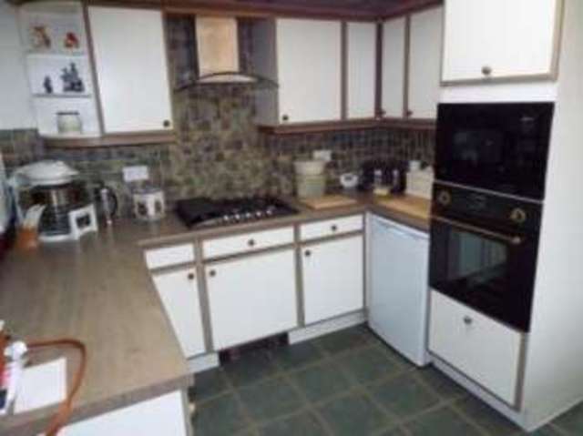  Image of 2 bedroom Bungalow for sale in Calver Crescent Sapcote Leicester LE9 at Sapcote Leicester Sapcote, LE9 4JB