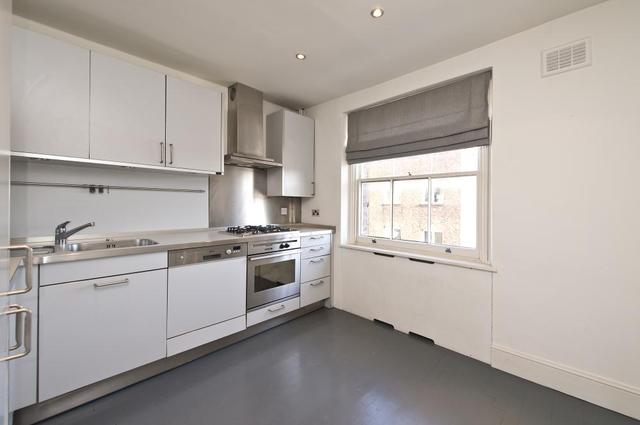  Image of 2 bedroom Flat for sale in Campden Hill Gardens London W8 at Campden Hill Gardens  London, W8 7AX