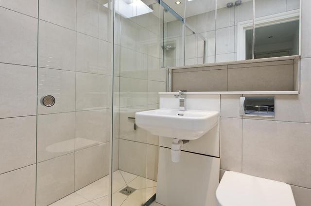  Image of 2 bedroom Flat for sale in Campden Hill Gardens London W8 at Campden Hill Gardens  London, W8 7AX