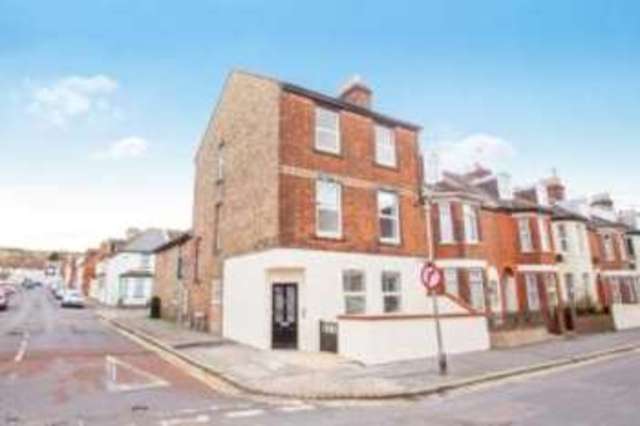  Image of 2 bedroom Flat for sale in Canterbury Road Folkestone CT19 at Folkestone Kent Folkestone, CT19 5NG