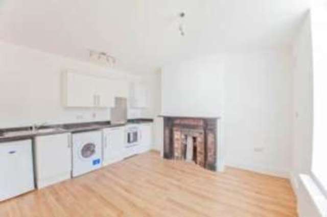  Image of 2 bedroom Flat for sale in Canterbury Road Folkestone CT19 at Folkestone Kent Folkestone, CT19 5NG