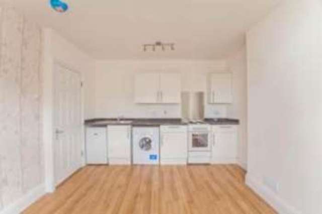  Image of 2 bedroom Flat for sale in Canterbury Road Folkestone CT19 at Folkestone Kent Folkestone, CT19 5NG