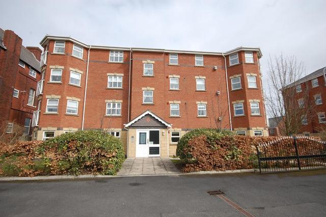  Image of 2 bedroom Apartment to rent in Carnoustie Close Birkdale Southport PR8 at Birkdale  Southport, PR8 2FB