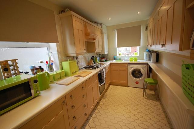 Image of 2 bedroom Apartment to rent in Carnoustie Close Birkdale Southport PR8 at Birkdale  Southport, PR8 2FB