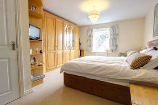  Image of 4 bedroom Terraced house for sale in Carpiquet Park North Baddesley Southampton SO52 at Carpiquet Park  North Baddesley, SO52 9PJ