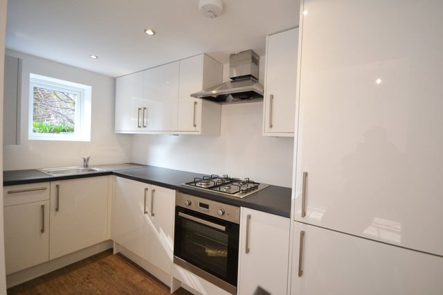  Image of 1 bedroom Flat to rent in Castlewood Road London N16 at Castlewood Road  Stamford Hill, N16 6DW