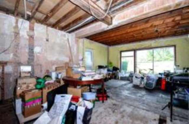  Image of 4 bedroom Detached house for sale in Cat Hill East Barnet Barnet EN4 at Cockfosters  Cockfosters, EN4 8HS