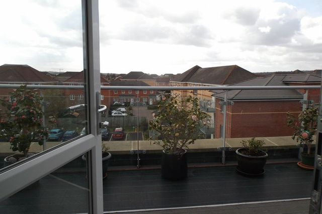  Image of 2 bedroom Flat for sale in Sopwith Road Eastleigh SO50 at Sopwith Road  Eastleigh, SO50 5LN