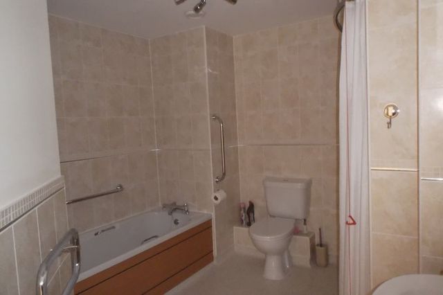  Image of 2 bedroom Flat for sale in Sopwith Road Eastleigh SO50 at Sopwith Road  Eastleigh, SO50 5LN