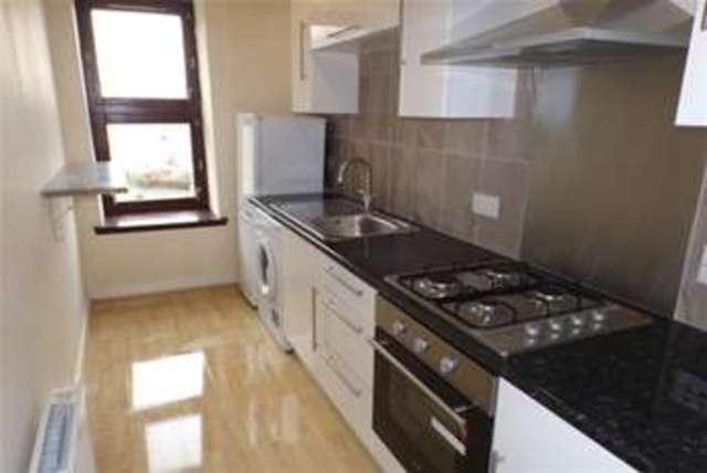  Image of 2 bedroom Flat to rent in Causewayside Street Glasgow G32 at Glasgow, G32 8LT