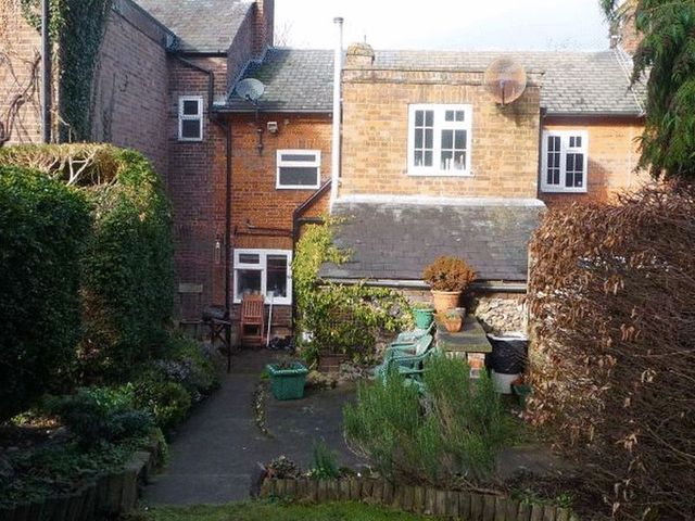  Image of 1 bedroom Terraced house to rent in Pickford Road Markyate St. Albans AL3 at Pickford Road Markyate St. Albans, AL3 8RS