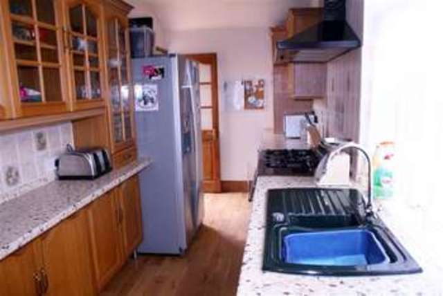  Image of 5 bedroom End of Terrace for sale in Chatsworth Avenue Cosham Portsmouth PO6 at Chatsworth Avenue  Portsmouth, PO6 2UW
