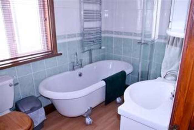  Image of 5 bedroom End of Terrace for sale in Chatsworth Avenue Cosham Portsmouth PO6 at Chatsworth Avenue  Portsmouth, PO6 2UW