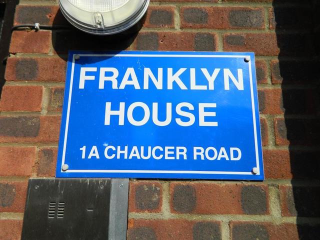  Image of 1 bedroom Studio flat for sale in Chaucer Road Bedford MK40 at Bedford, MK40 2QS