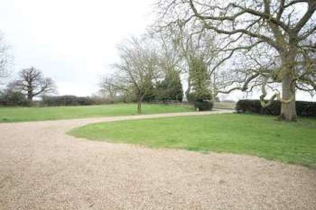  Image of Property to rent in Chedburgh Road Whepstead Bury St. Edmunds IP29 at Chedburgh Road Whepstead Bury St. Edmunds, IP29 4UB